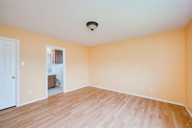 Building Photo - 17909 Kenai Fjords Dr