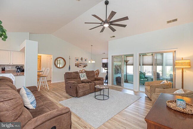 Building Photo - 18565 Orton Cir