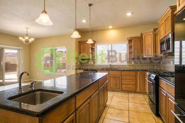 Building Photo - CALL US TODAY AT (505) 808-6467 TO SCHEDUL...