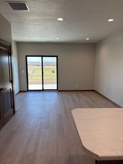 Building Photo - 2808 Cottonwood Cir