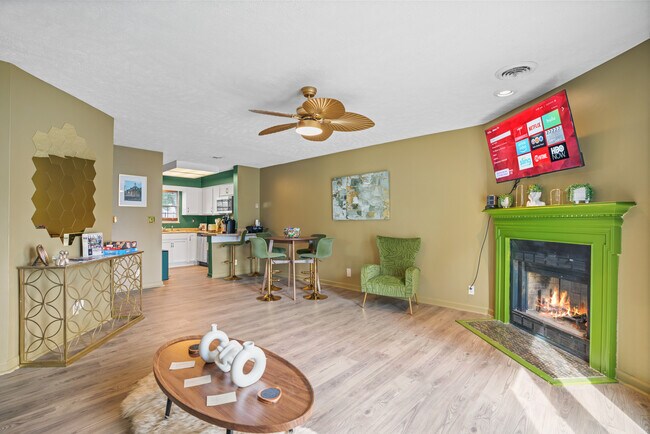 Building Photo - 108 Greenland Ct