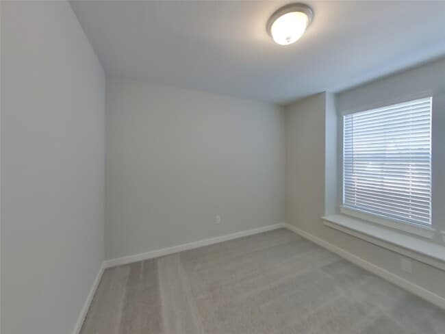 Building Photo - 22741 Terrazzo Dr