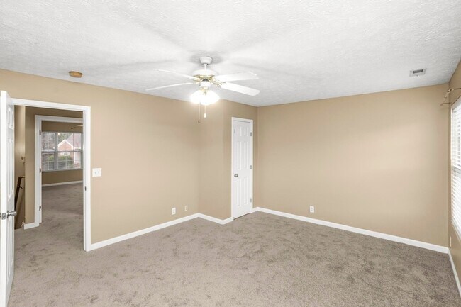 Building Photo - 1604 Overcreek Ct