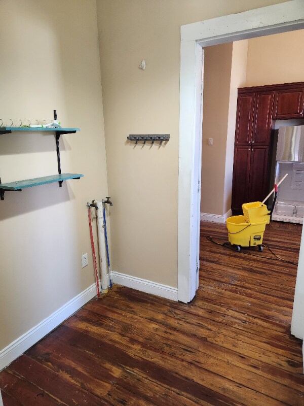 Building Photo - 136 E Washington St