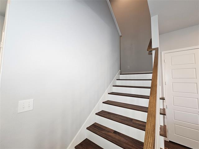 Building Photo - 6312 Oakbend Cir