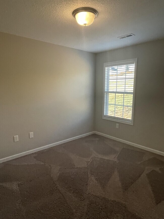 Building Photo - 8241 Zodiac Ln