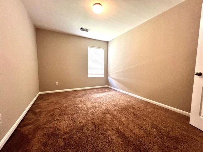 Building Photo - 11701 Timber Heights Dr