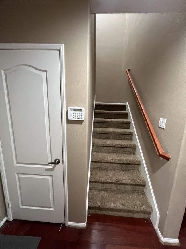 Building Photo - 30505 Canyon Hills Rd