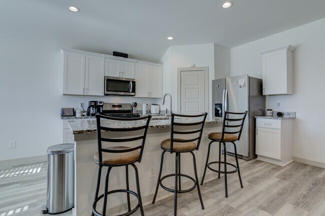 Building Photo - 2323 149th St