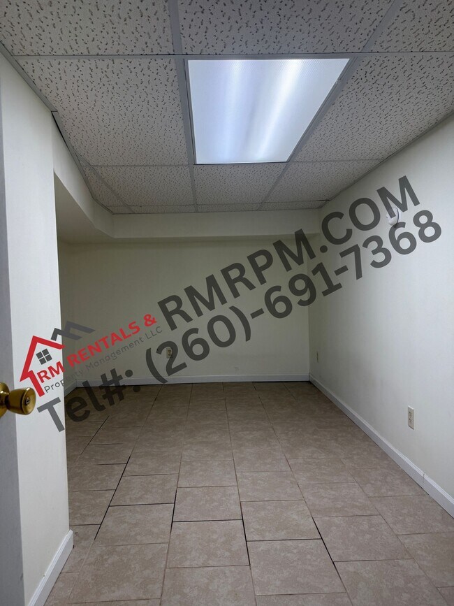 Building Photo - 10205 N Jones Lake Rd