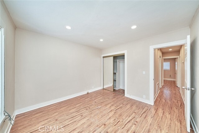Building Photo - 1329 W 37th Dr