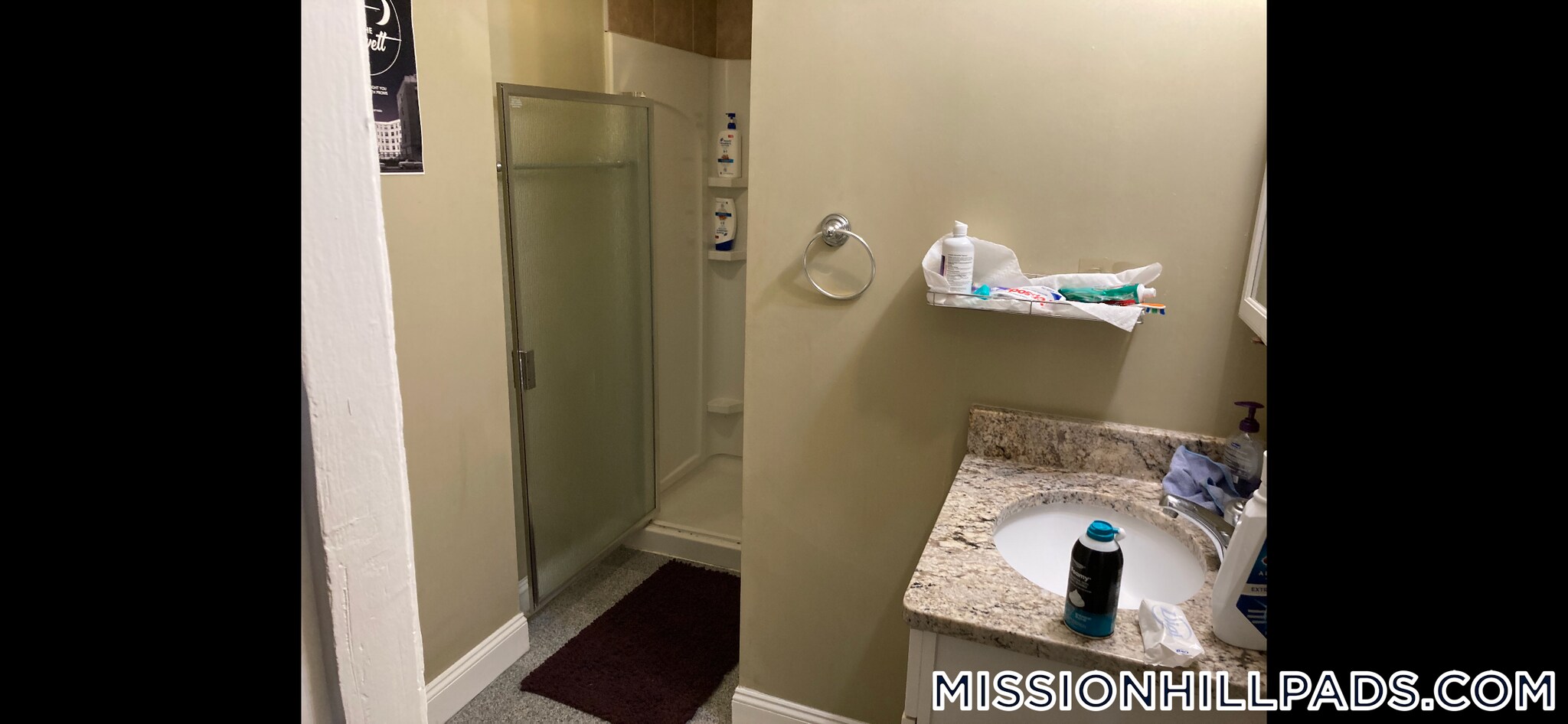 Building Photo - 8 Carmel St