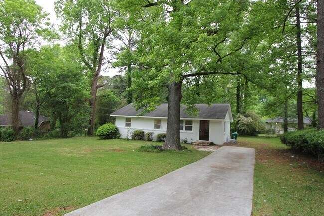 Building Photo - 3533 Larkspur Terrace