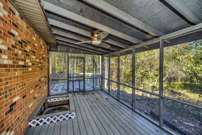Building Photo - 6709 Marye Rd