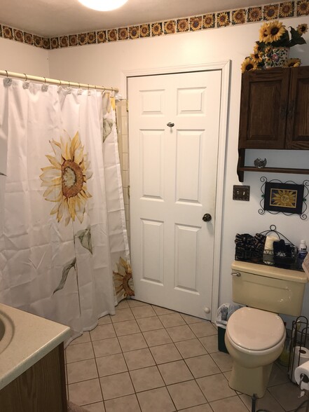 Bathroom downstairs - 7502 Borden Rd