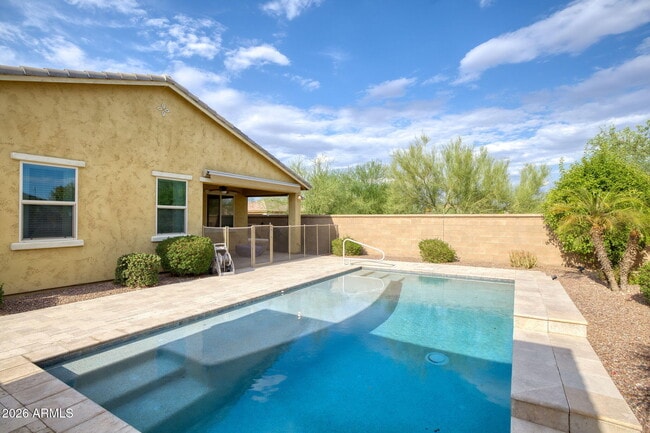 Building Photo - 9937 W Andrea Dr