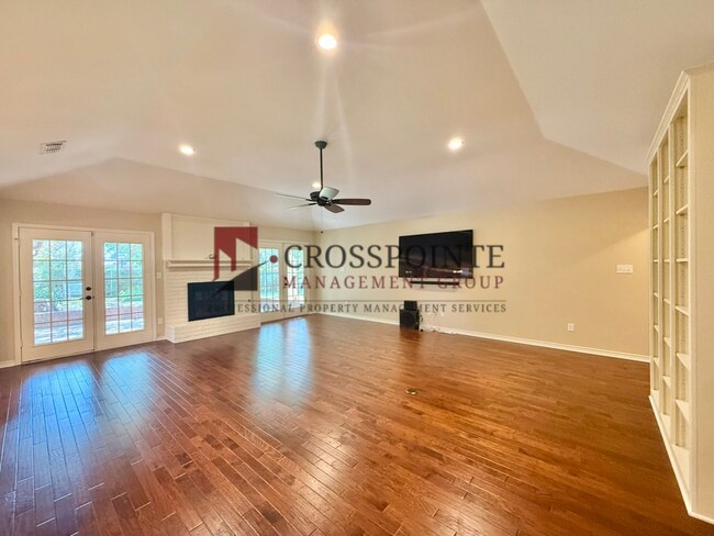 Building Photo - 3308 Moss Glen