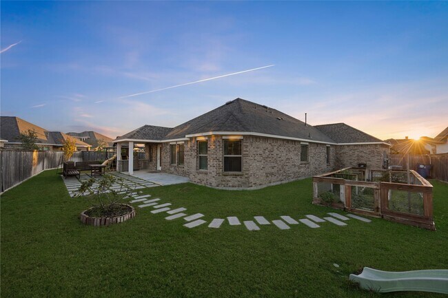 Building Photo - 19003 Yellowstone Landing Ct