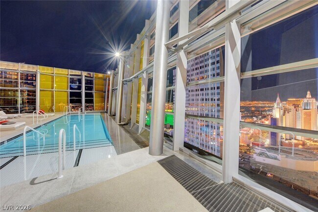 Building Photo - 3726 S Las Vegas Blvd