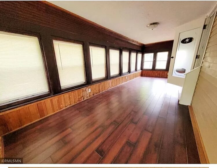 Building Photo - 1782 Ames Pl E