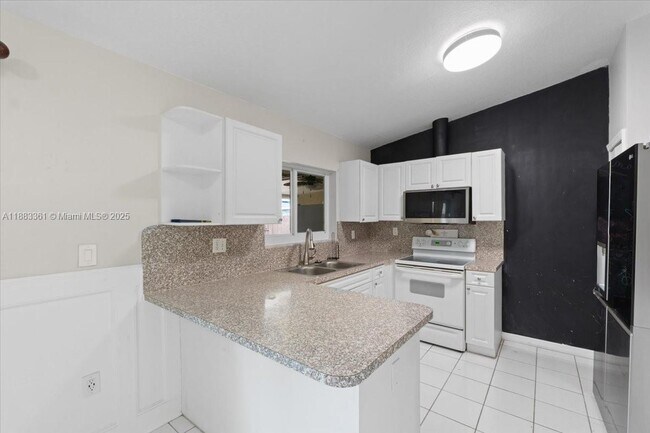 Building Photo - 15327 SW 179th Terrace