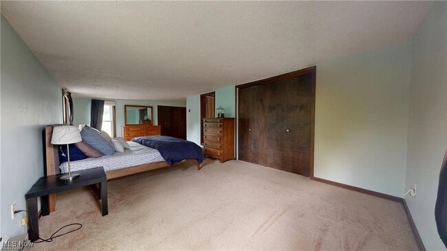 Building Photo - 44 Colony Dr