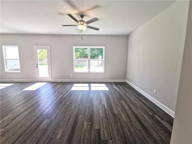 Building Photo - 209 Station Overlook Dr