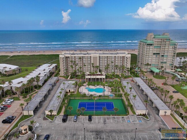 Primary Photo - 900 Padre Blvd