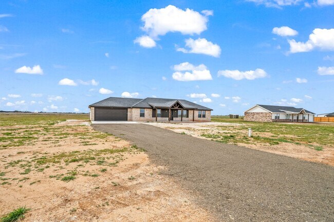 Building Photo - 8907 N County Rd 3200