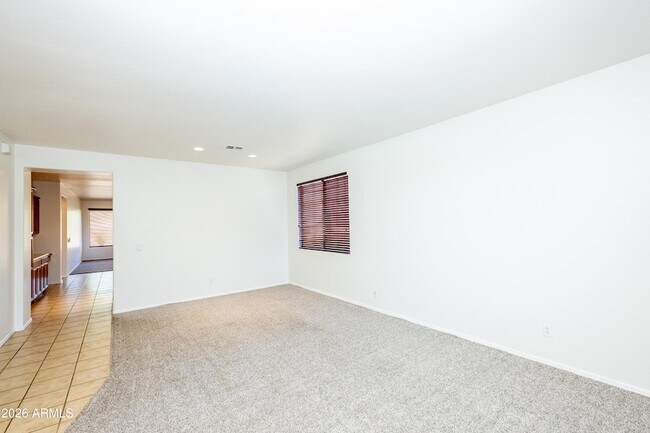 Building Photo - 40930 N Wild West Trail