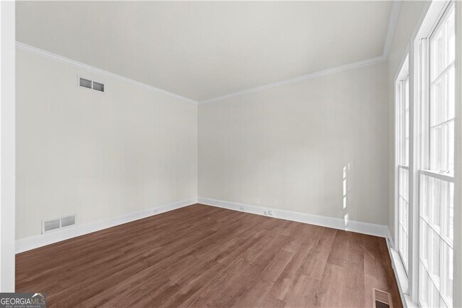 Building Photo - 6015 Canaan Woods Dr SW