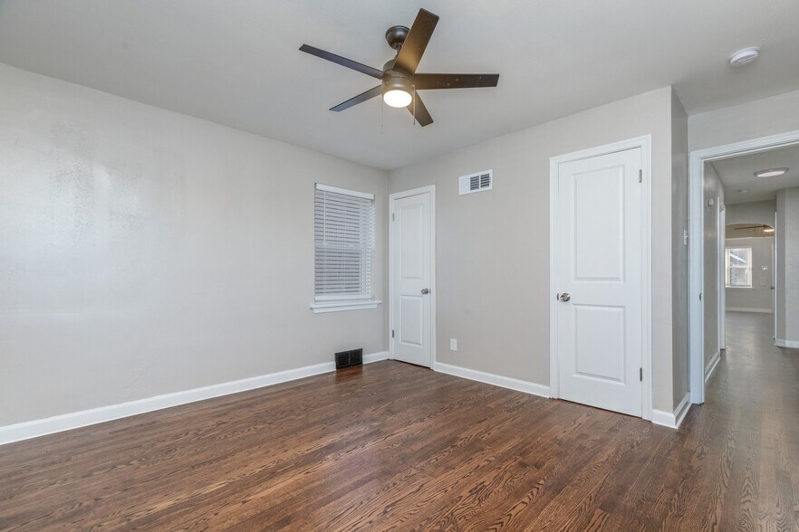 Building Photo - 6061 Potomac St