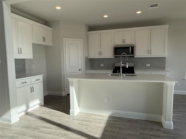 Building Photo - 507 Parrino pkwy