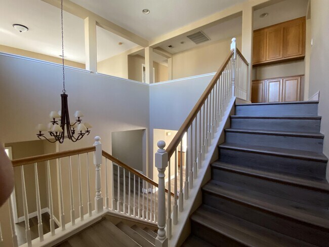 Building Photo - 1318 Moonflower Ct