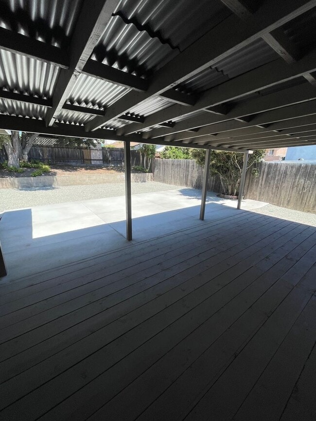 Building Photo - Spacious 4BR Cul-de-Sac Home with Large Backyard & Attached Garage
