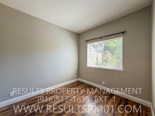 Building Photo - Beautifully updated 3 Bedroom Rocklin home.
