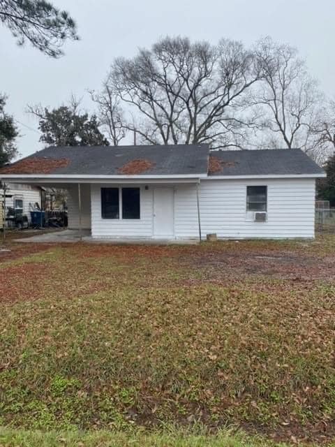 Building Photo - 396 Sunset Dr