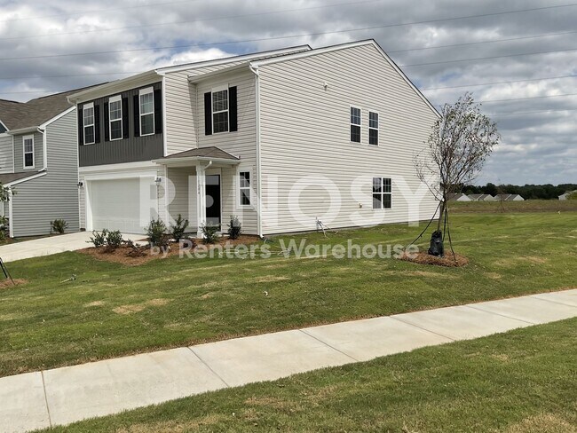 Building Photo - Welcome to this stunning 5 bedroom, 3 bathroom new construction home!