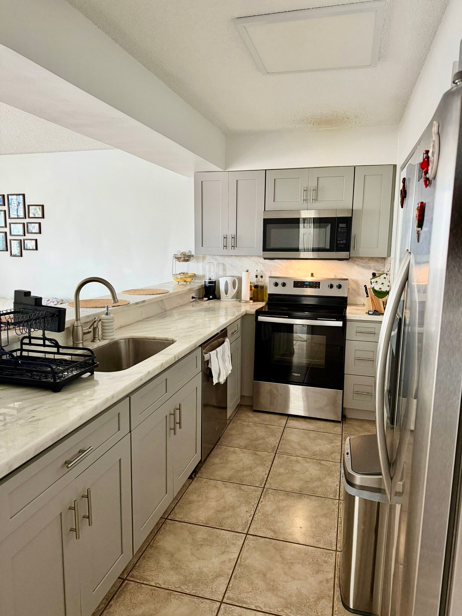 Building Photo - 3930 S Roosevelt Blvd