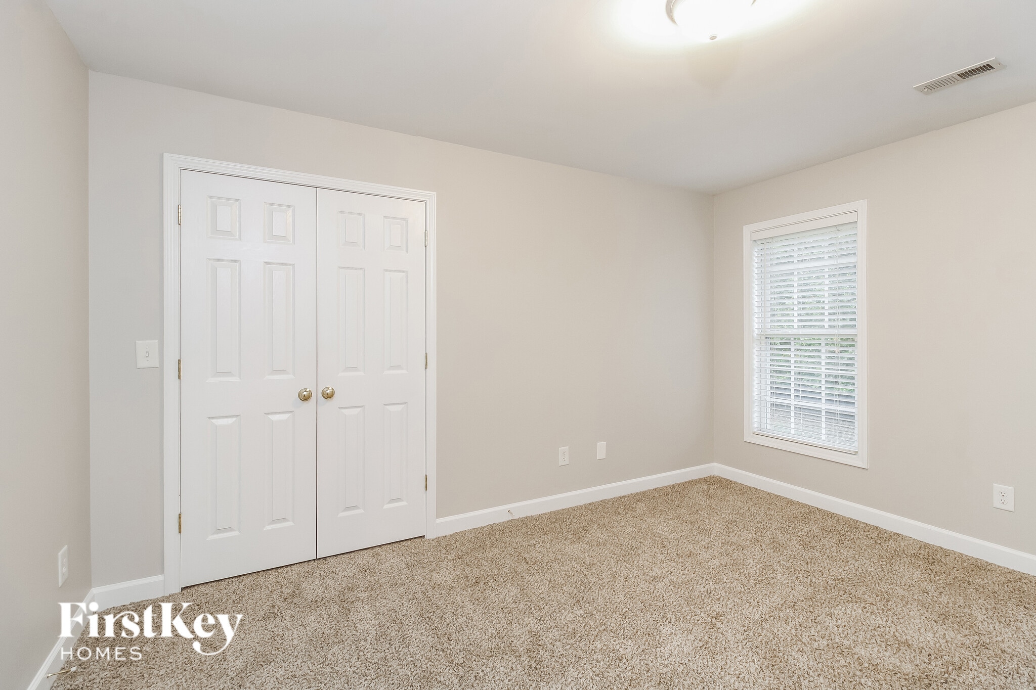 Building Photo - 3205 Quail Run Dr