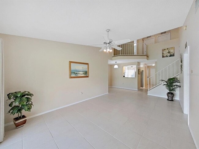 Building Photo - 3121 Beecher Dr E