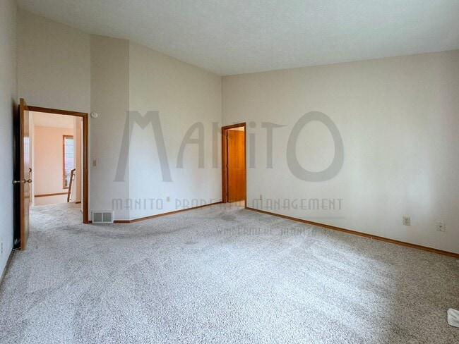 Building Photo - 5002 S Morrill Ln