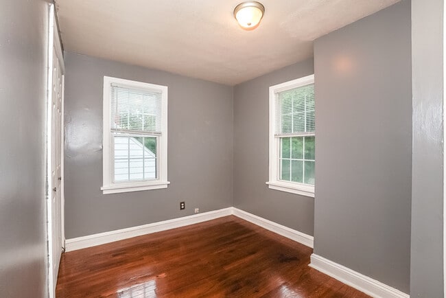 Building Photo - 19600 Milan Dr