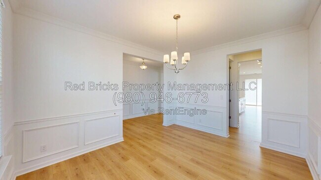 Building Photo - 13248 Chopin Ridge Rd