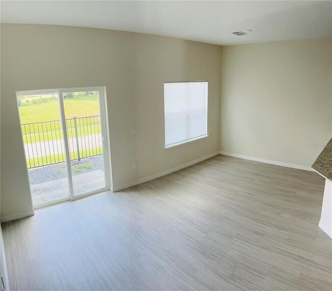 Building Photo - 2031 Claudia Ln