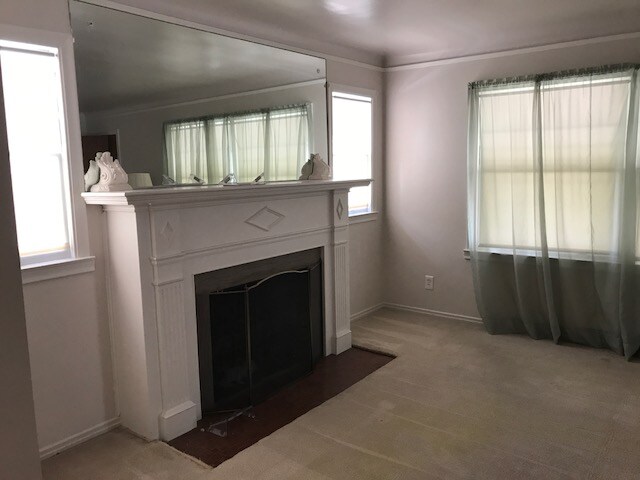 Living Room - 13365 Whitcomb Ave