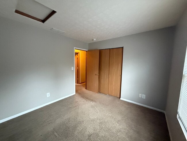 Building Photo - Beautiful 3 Bedroom Single Family Home in ...