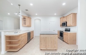 Building Photo - 10808 Dedeke Dr