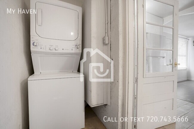 Building Photo - 7015 W 38th Ave