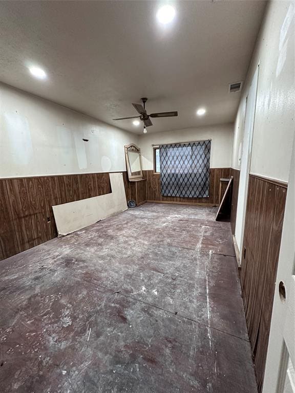 Building Photo - 207 Carlang St